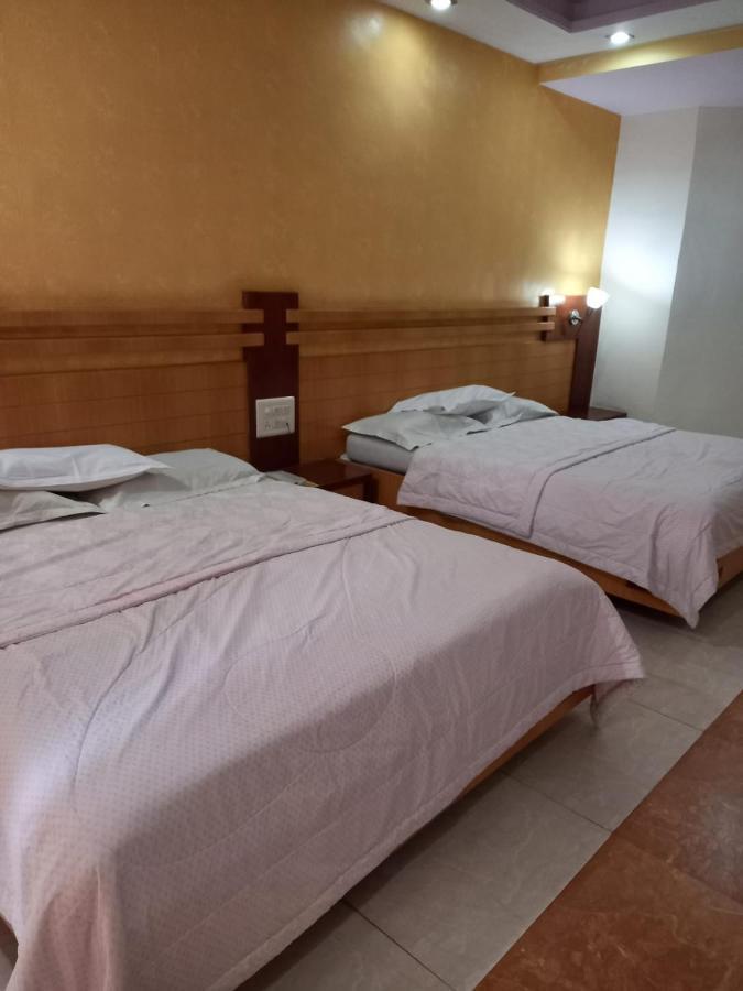 Sharan Hotel Shirdi Εξωτερικό φωτογραφία